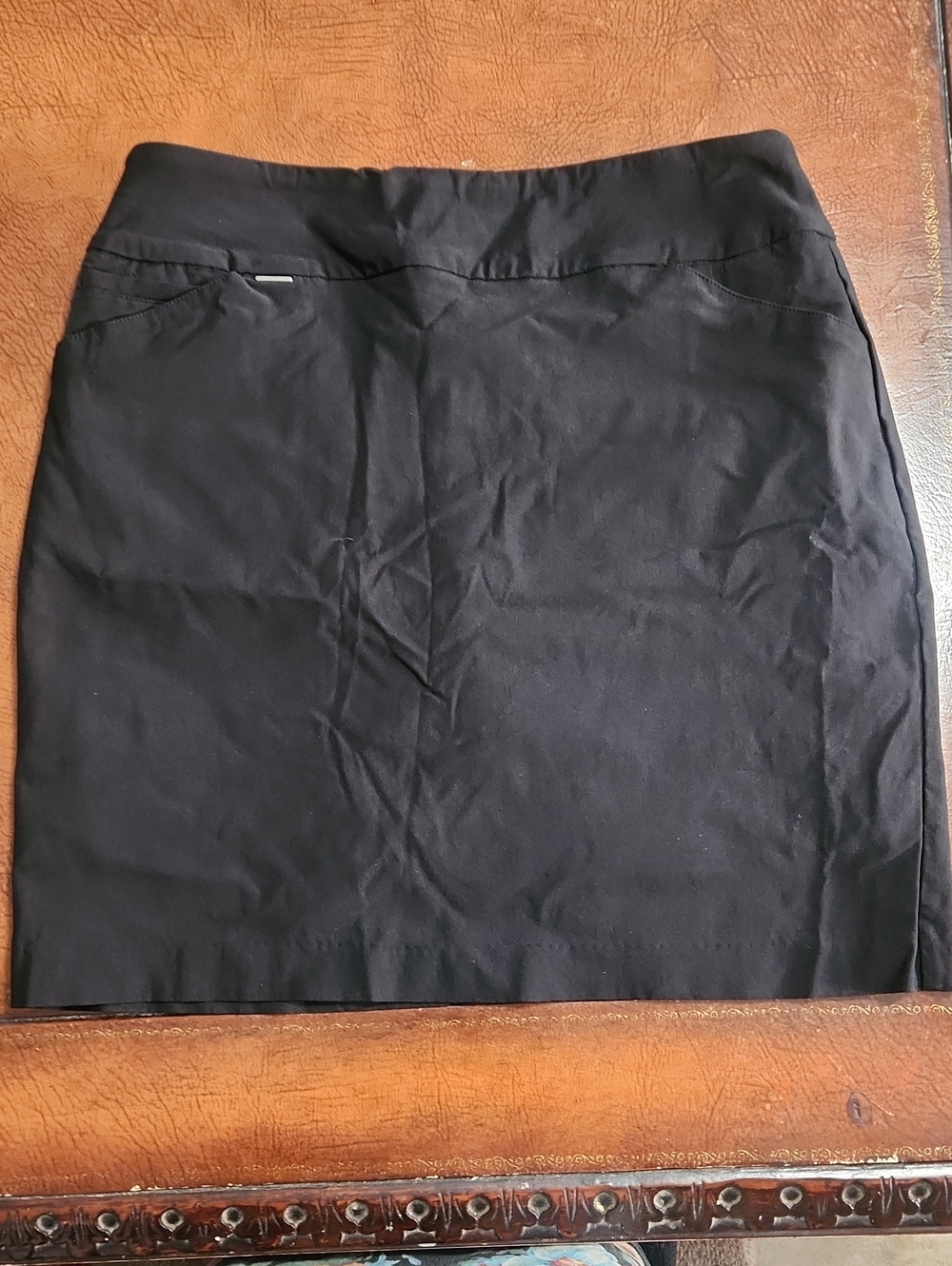 Classic Black Pencil Skirt & Shorts Sport— Sleek Everyday Essential Stretch